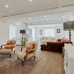 公寓 Lovely House 塞图巴尔