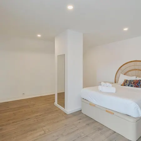 Lovely House Daire Setúbal